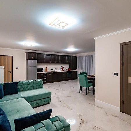 Moky Rezident 2 Apartment Arad Ngoại thất bức ảnh